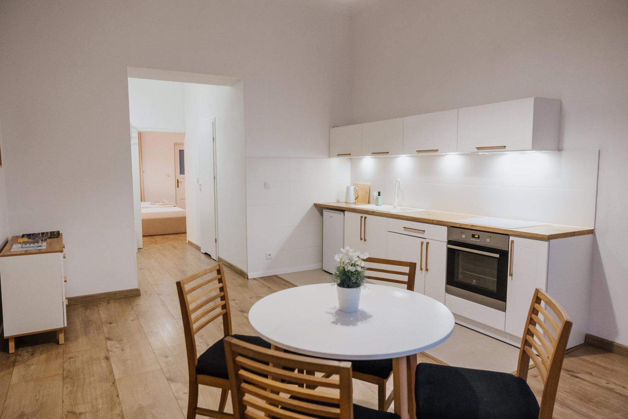 Atticus Apartments คราคูฟ ภายนอก รูปภาพ