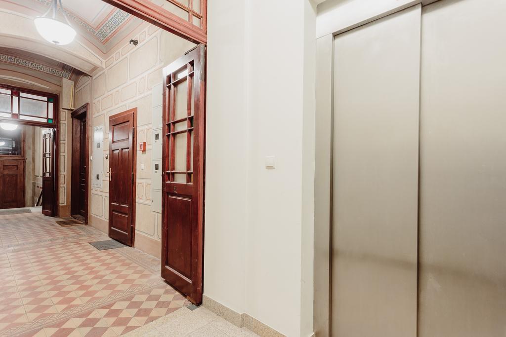 Atticus Apartments คราคูฟ ภายนอก รูปภาพ