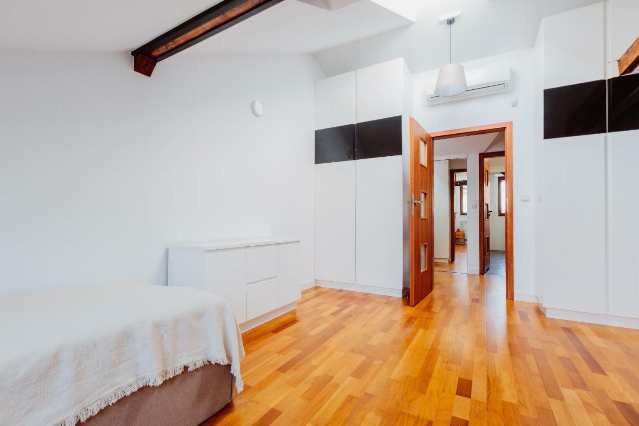 Atticus Apartments คราคูฟ ภายนอก รูปภาพ